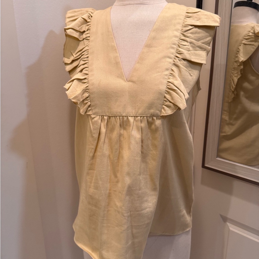 Chic Ruffled Beige Blouse